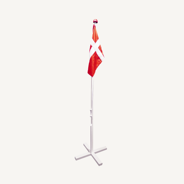Picture of Flagpole with flag